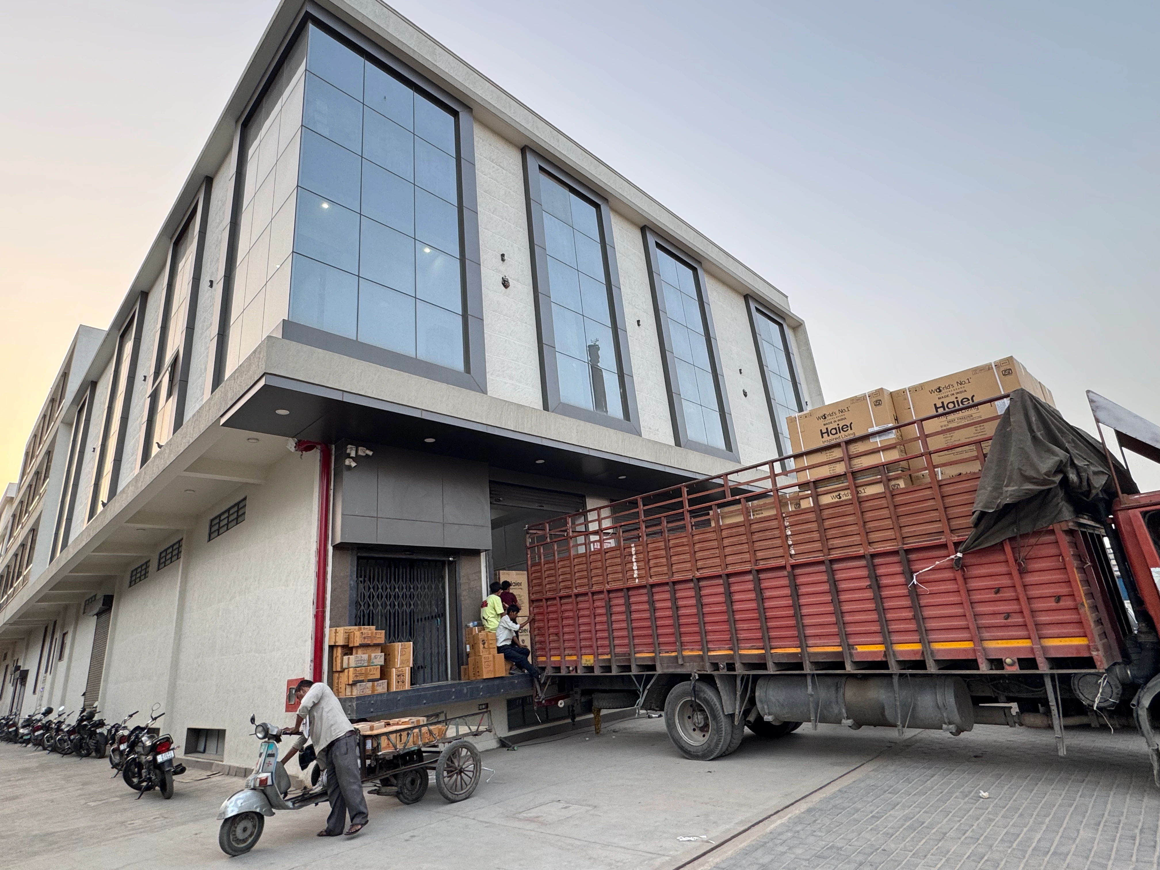 Shyam Distributors Office Exterior in VKI Jaipur